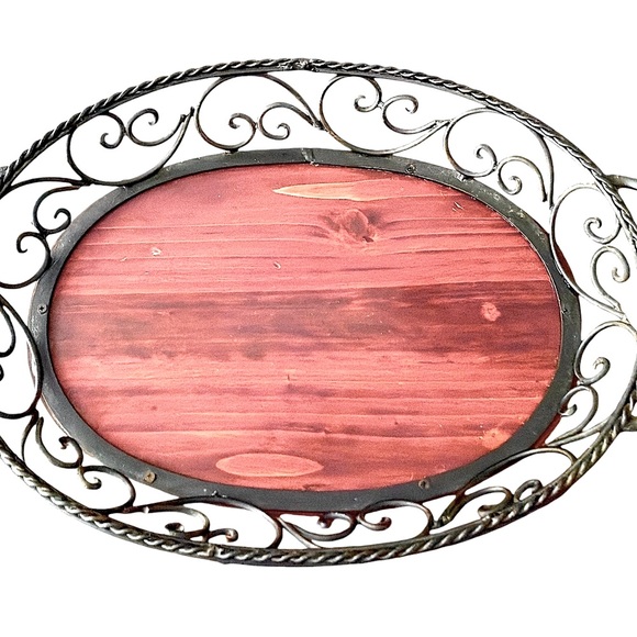 EUC! TEMP-TATIONS CAST IRON AND WOOD SERVING TRAY - Picture 6 of 11